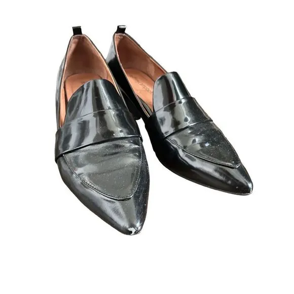 Jeffrey Campbell Women’s 7.5 LOCKLYN Black Patent Leather Heeled Loafers