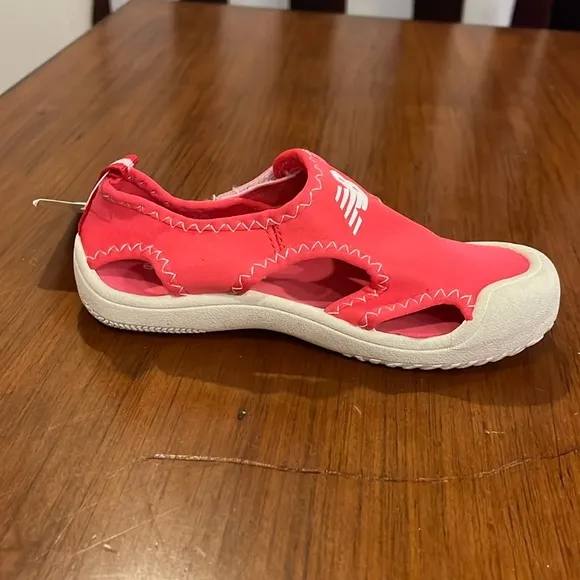 New Balance Kids Cruiser Sandals Water Shoes new Toddlers Size 10 Girls